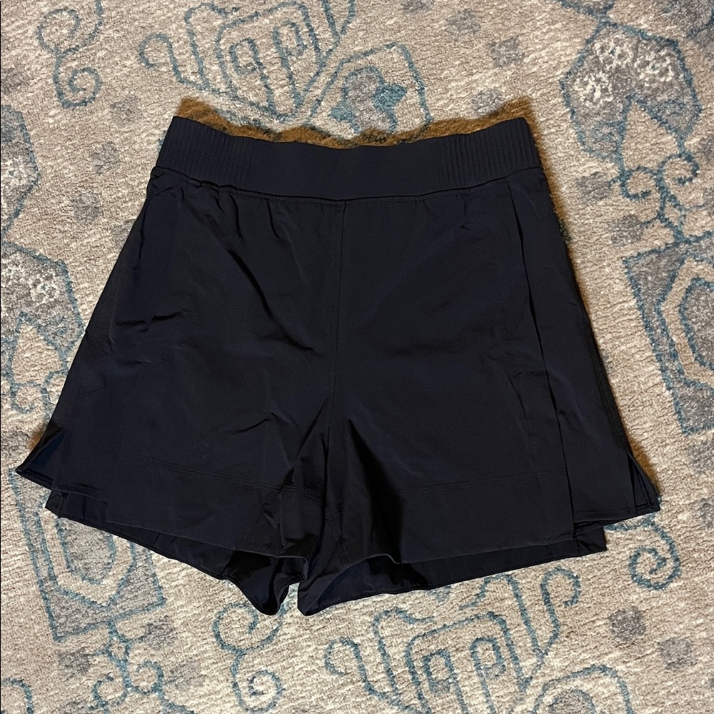 Lululemon Women's Black Athletic Layered Shorts